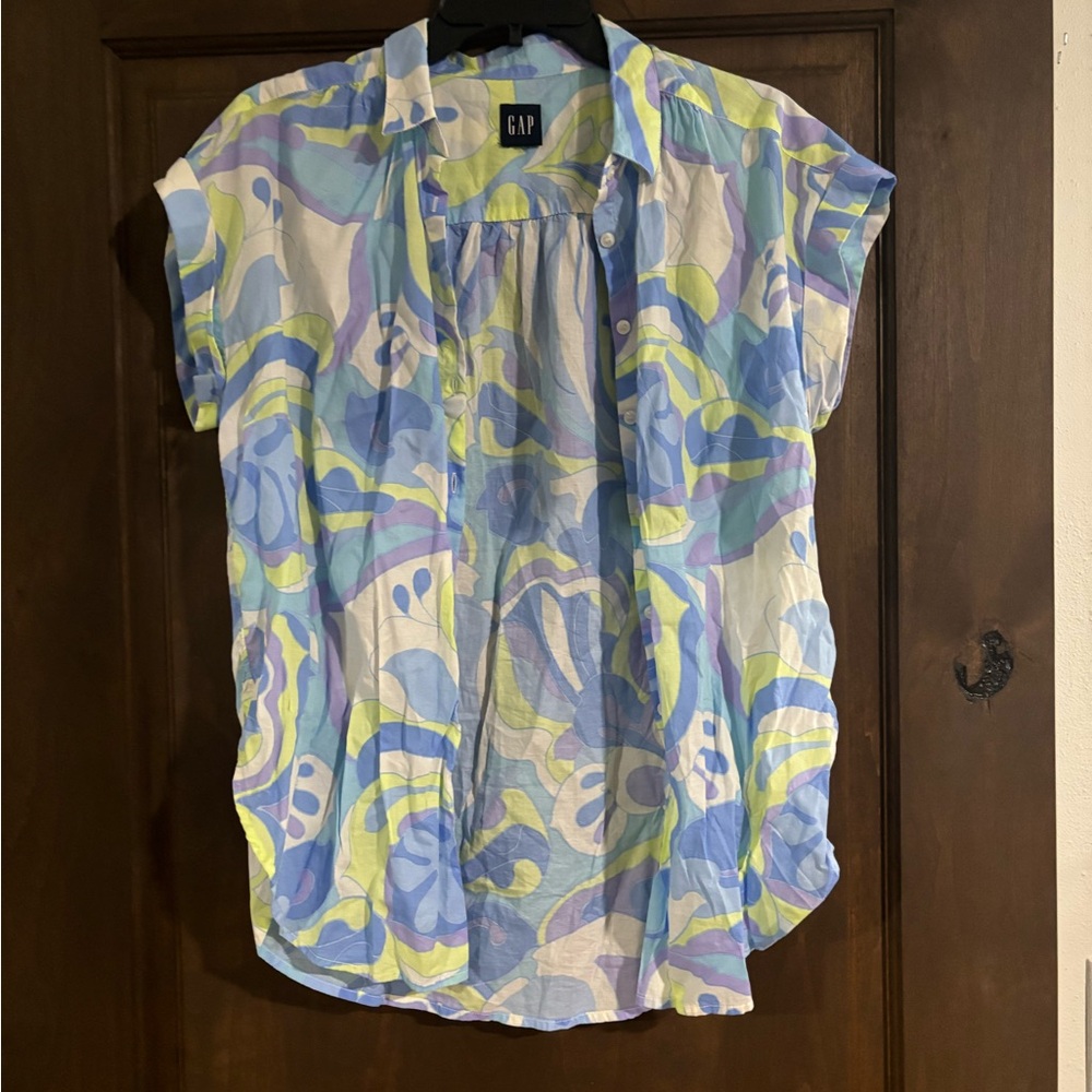 GAP, Button up print shirt, size small